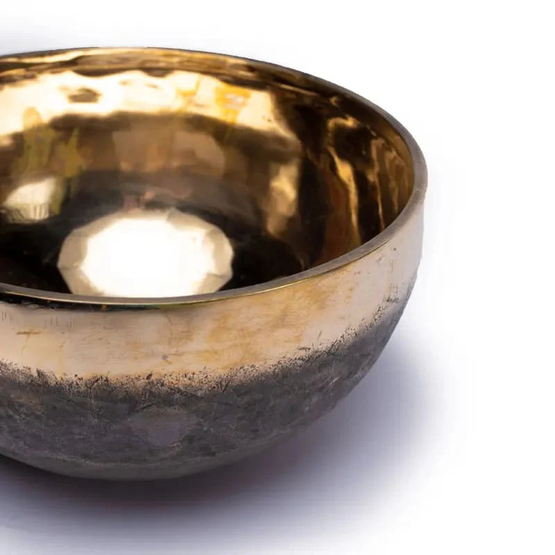 Klangschale Ishana schwarz/gold