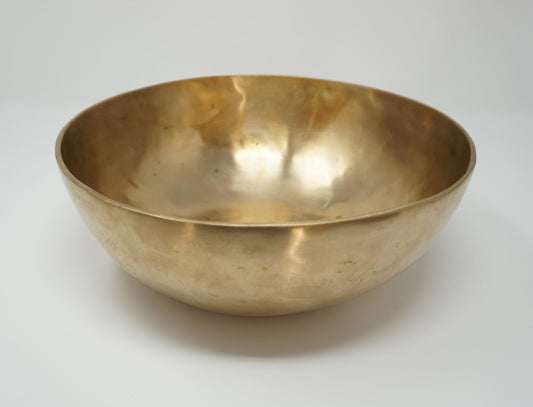 Assam Klangschale  Kopfbereich ca. 14 cm